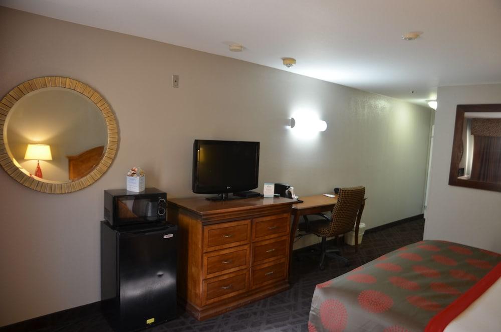 Hotel Ramada By Wyndham Barstow Exterior foto