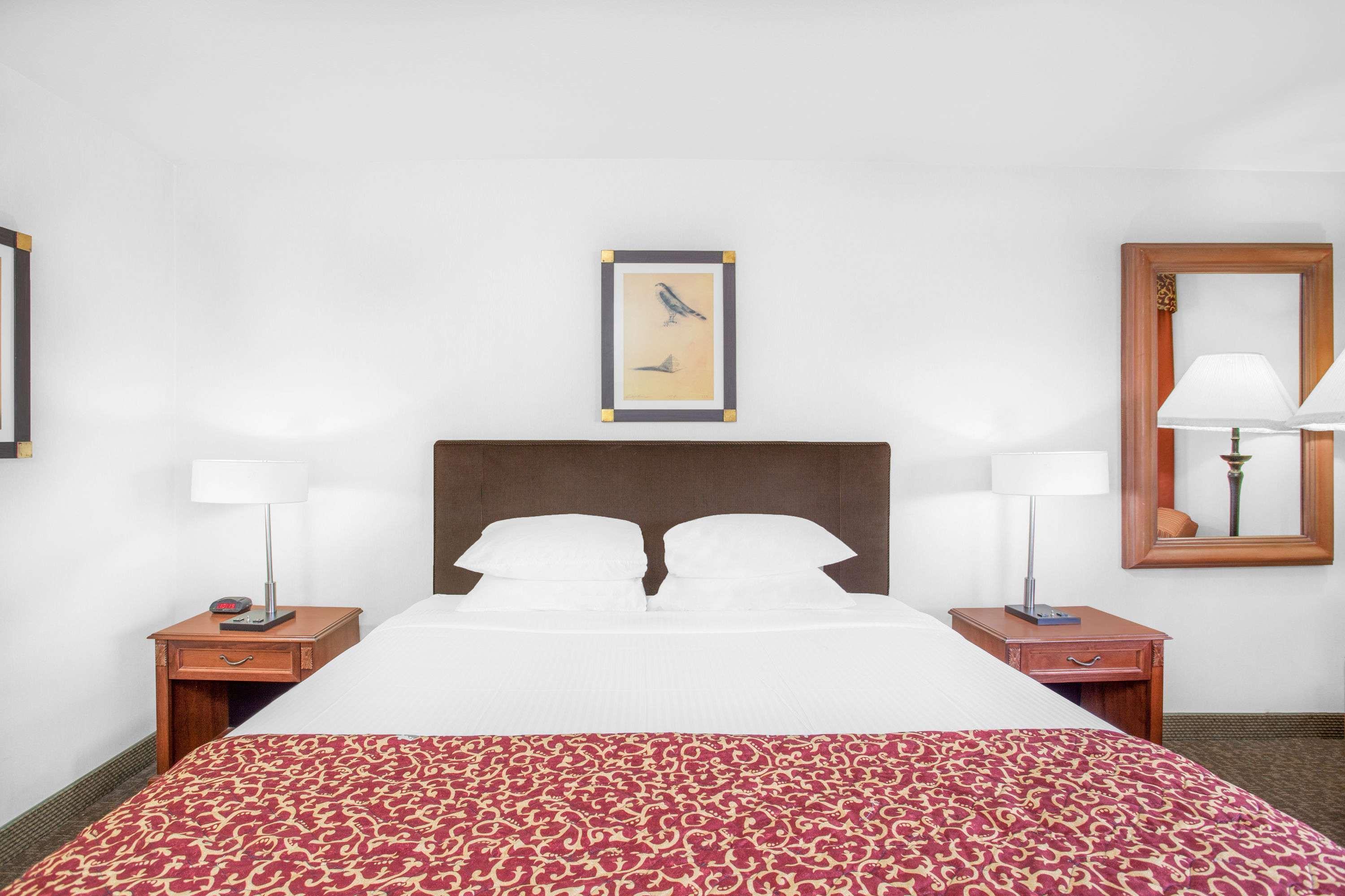 Hotel Ramada By Wyndham Barstow Exterior foto